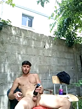 SexMachineMaks webcam