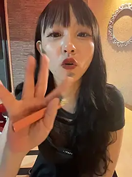 Khaleesi_ying_ webcam