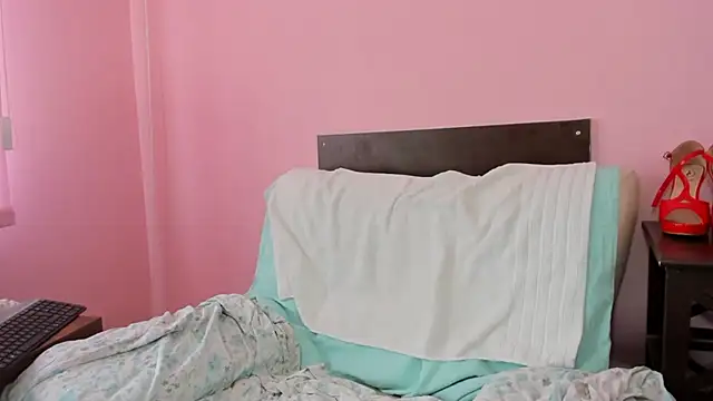 HotSweetAngel webcam