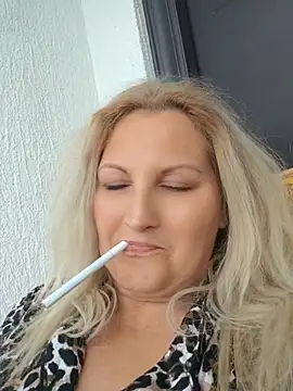 Divineblond