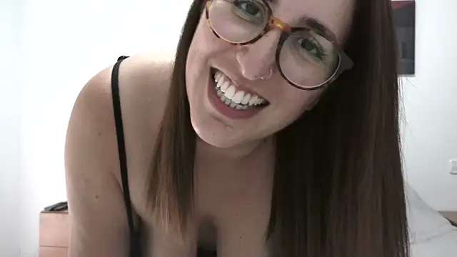  Maya_Brooke chat room