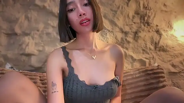 GenesisCastillano webcam