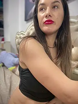 HotXMom_