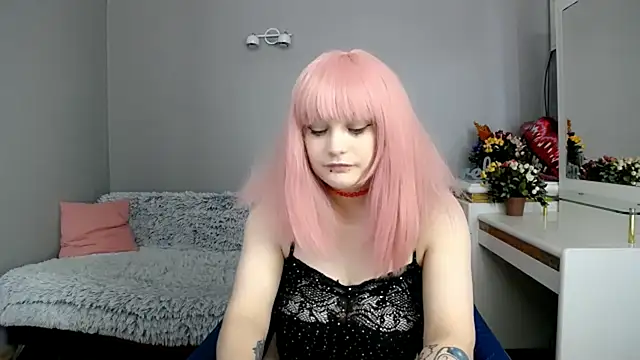 Watch Estheri live on EroticFlix - High definition streams