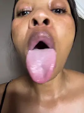 cherrybabe76 webcam