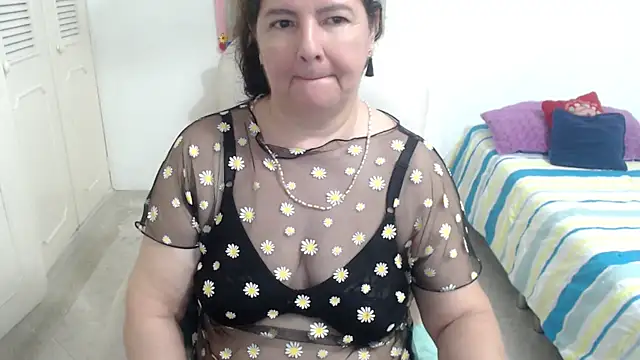 leonela_69 webcam