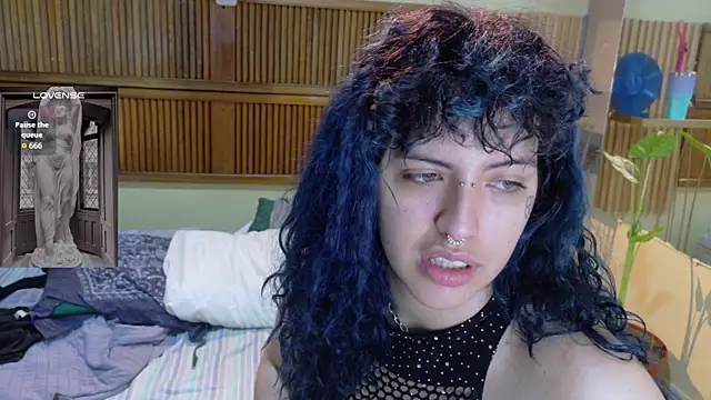 Eli666uwu webcam