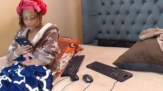 EbonyEssence