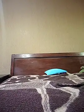 SelinaLovqx webcam