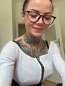 SkinnyLilly