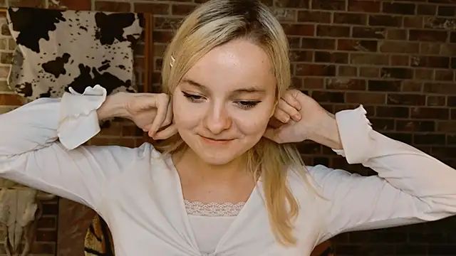 Angela_Bunny