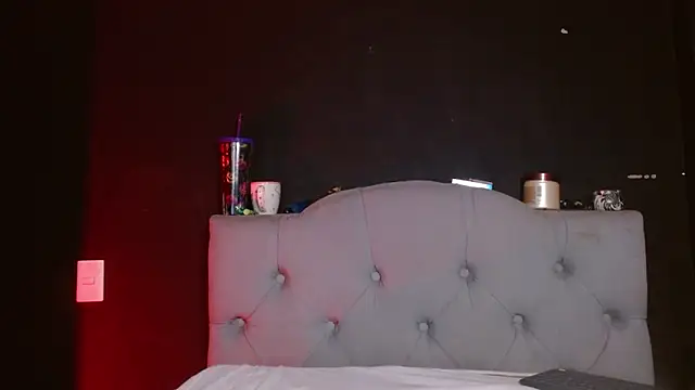 Red-moon1