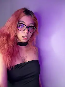 Valen-Foxx1 webcam