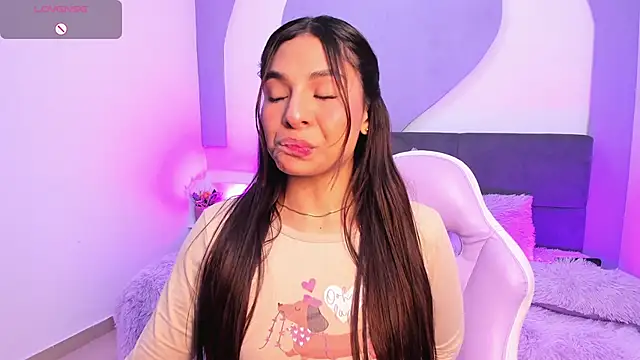 amira_cute2
