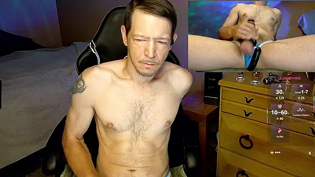MasterForgedRayy webcam