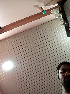 Darkintrovert webcam