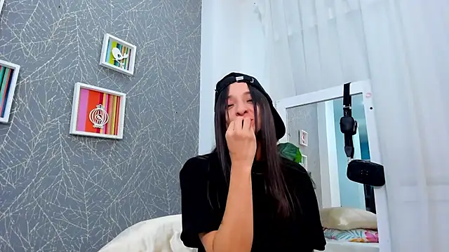ViictoriiaSaenz