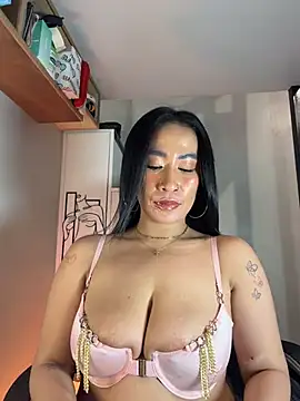 AsianMilfSheryl webcam