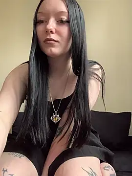 Naomi_Lanee