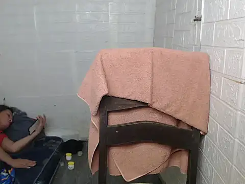 ur_asian_hotcum69 webcam