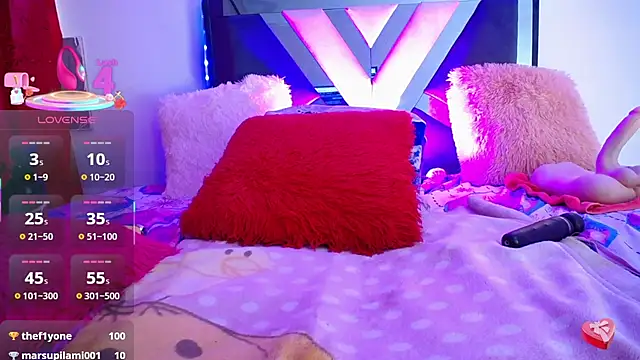 VivienneNoir webcam