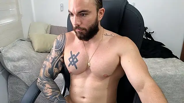 Isaac_Carter webcam