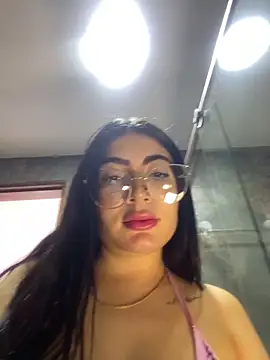 Mia_222 webcam
