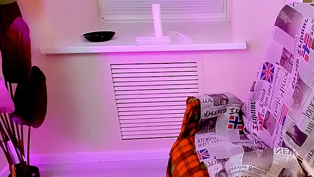 CarolGiggly webcam