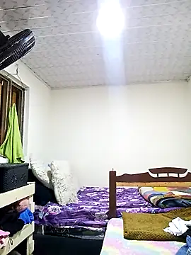 NathalialLooes webcam