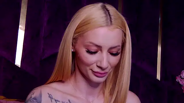 AngieShae
