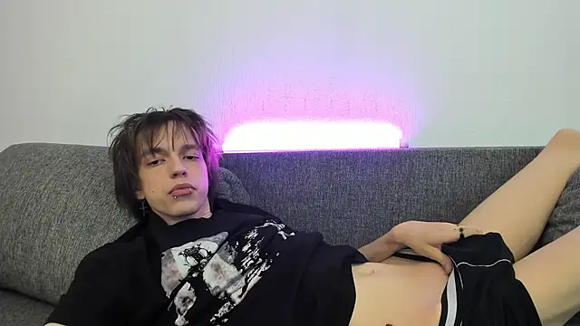 Nolan_Sagee webcam