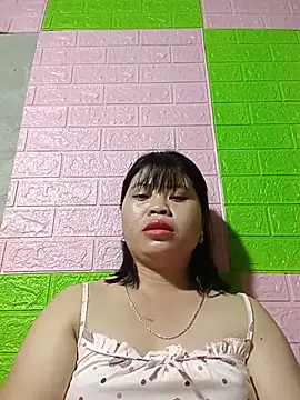 xuka_lyss - Xuka_lyss's free webcam - UK Sex Cams