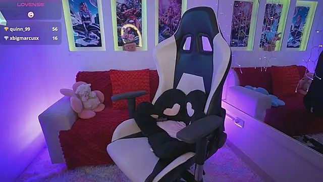 DahliaGrey webcam