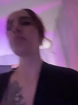 elodie_rouge
