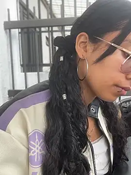 CassiePink_