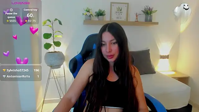 bella_99_ webcam