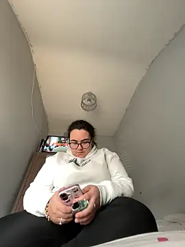 Khloeross webcam