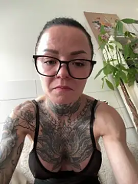 SkinnyLilly