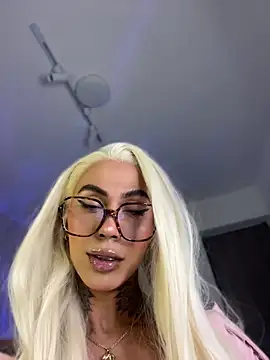 miss_tatiana_ - Miss_tatiana_'s free webcam - UK Sex Cams