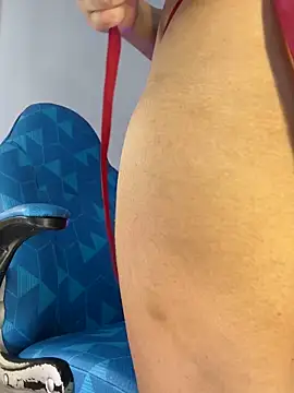 Jenifer_Lux