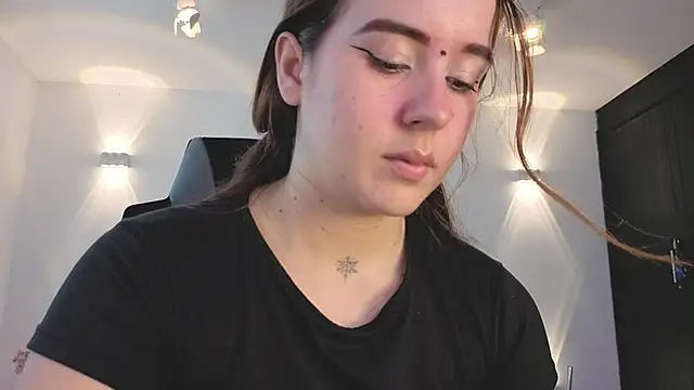 AlliceLover webcam