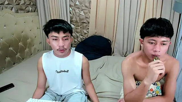 Gincr83 - Male webcam sex chat