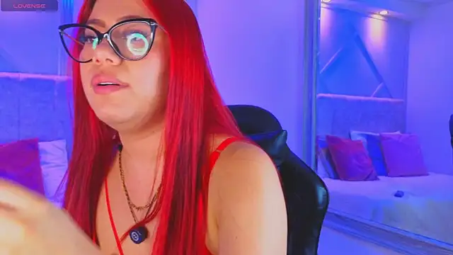antho_red webcam
