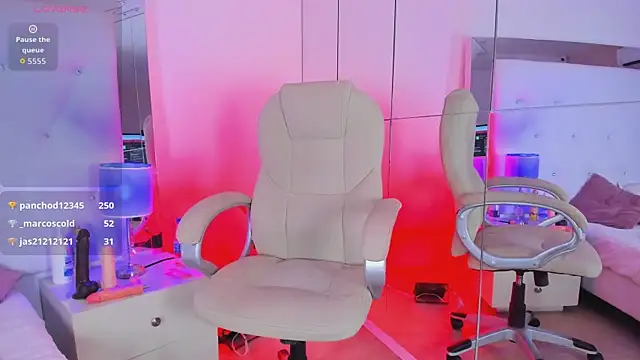 Aria_Sims webcam