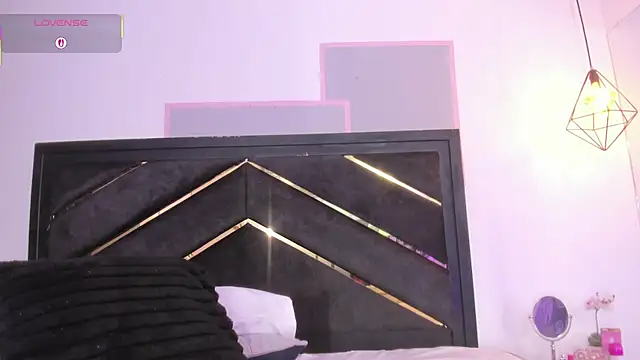 april_jones05