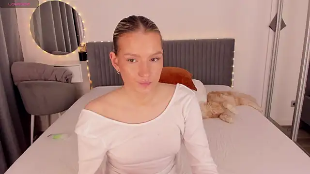 CassieRayss webcam