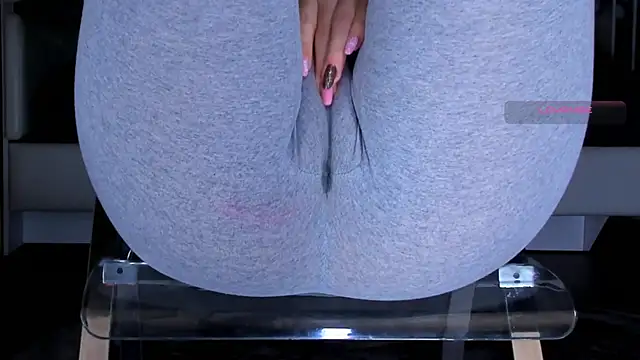 Cameltoe_squirt_inPants webcam
