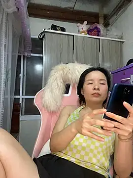 Ivy_Trix2
