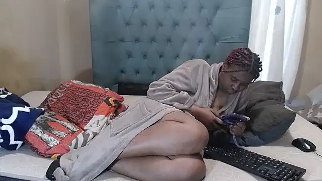 EbonyEssence