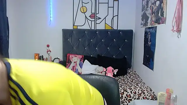 emperabigbootybigass - Emperabigbootybigass's free webcam